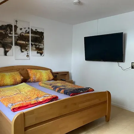 Apartment Vacation Between Berlin And Potsdam, 60 Quadratmeter Mit Glasfaser Und Netflix